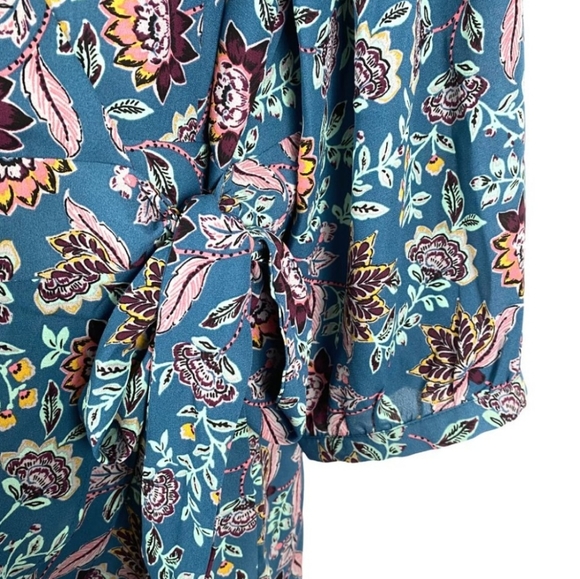 Torrid Floral Georgette Floral Wrap Peasant Top - Picture 13 of 15